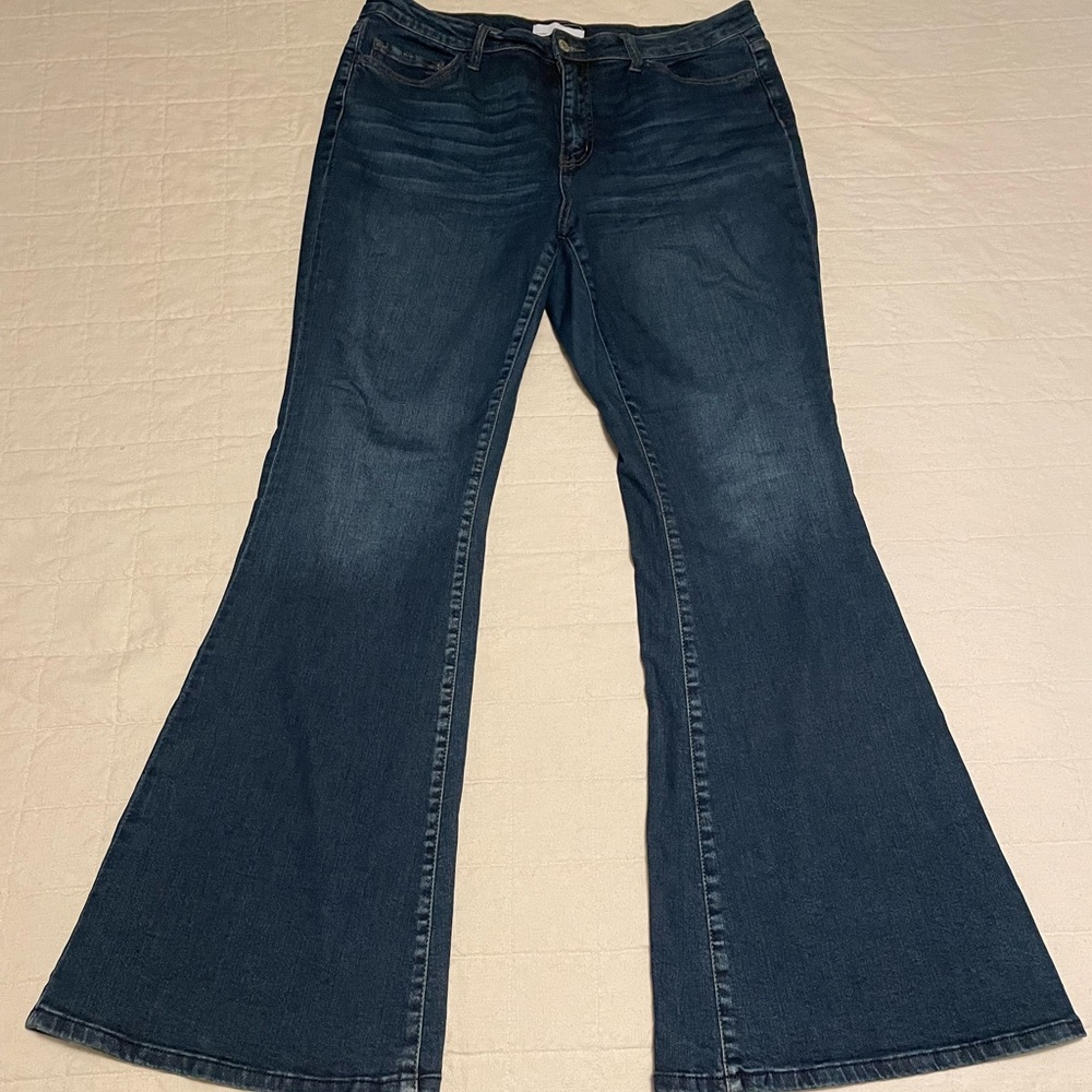Vervet flare jeans